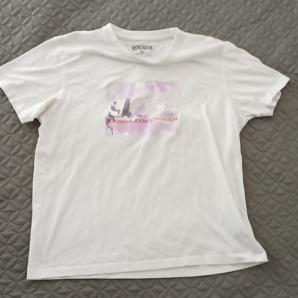 Staple Tshirt small